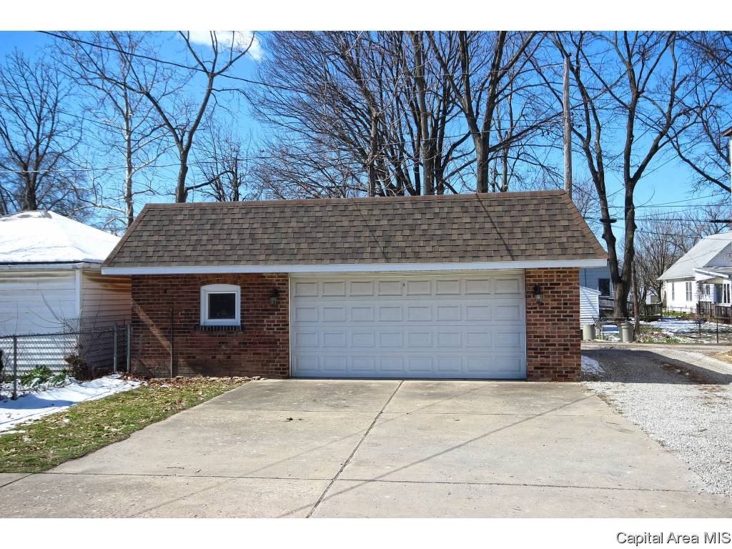 1103 North Walnut Street Springfield, IL 62702 - Photo 26 of 28