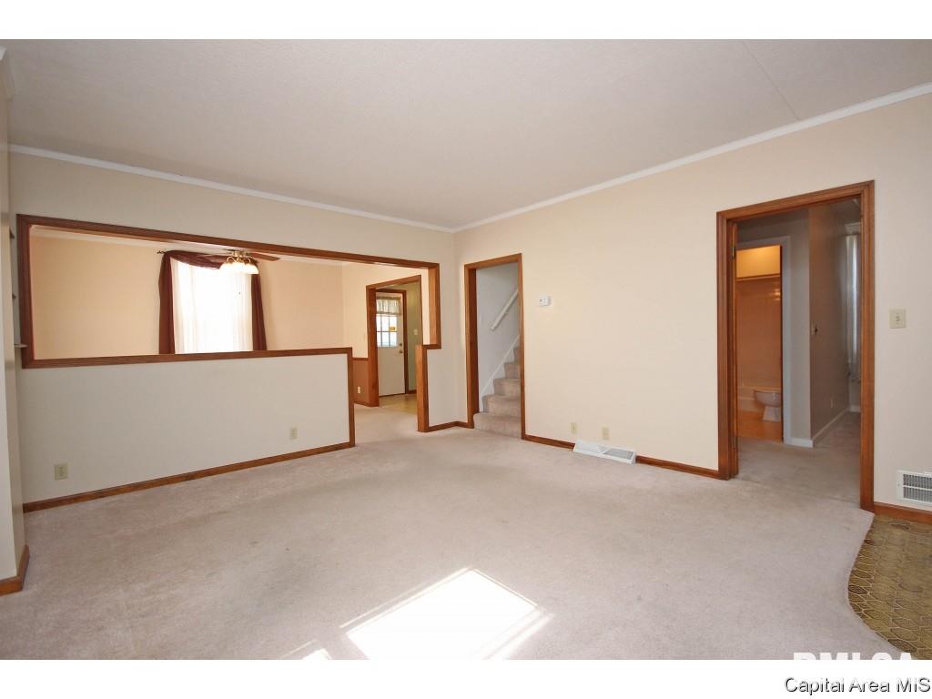 1103 North Walnut Street Springfield, IL 62702 - Photo 5 of 28