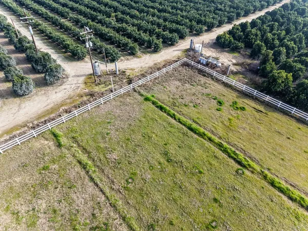 $950,000 | 17281 East Belmont Avenue, Sanger, CA 93657