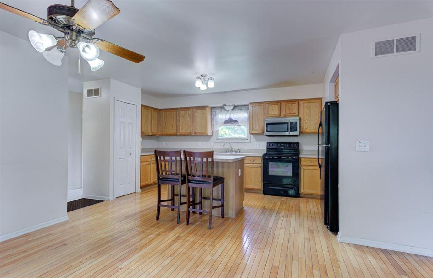 44741 Cherry Hill Road Canton, MI 48188 - Photo 14 of 27 14