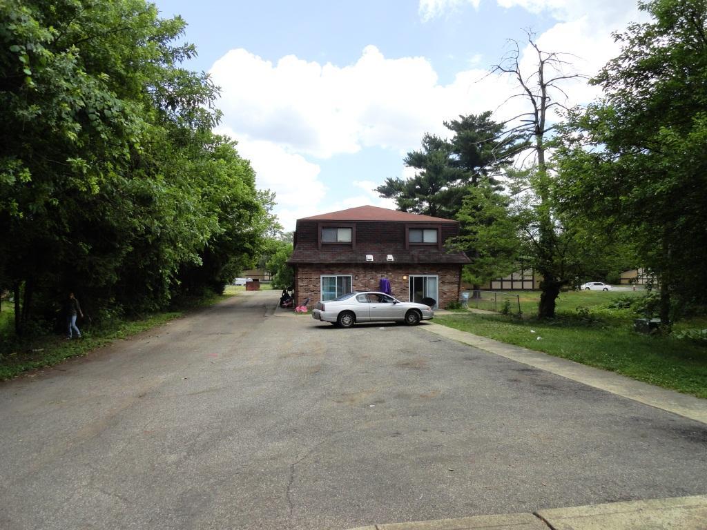 2026 Noe Bixby Road Columbus, OH 43232 - Photo 4 of 14