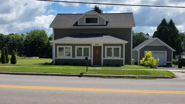 $289,900 | 305 North Milwaukee Street, Theresa, WI 53091