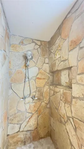 $285,000 | 2290 County Road, Paris, TX 75460