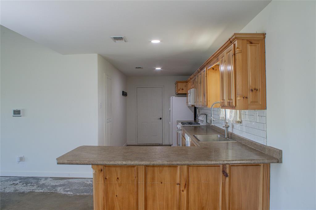 2290 County Road Paris, TX 75460 - Photo 5 of 35