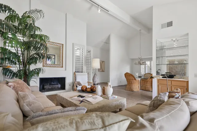 $550,000 | 89 Palomino Circle, Palm Desert, CA 92211