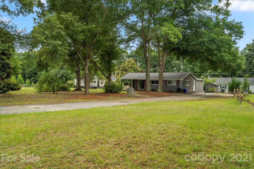 2525 Harmony Road Rock Hill, SC 29730 - Photo 3 of 28 Gallery Image 3