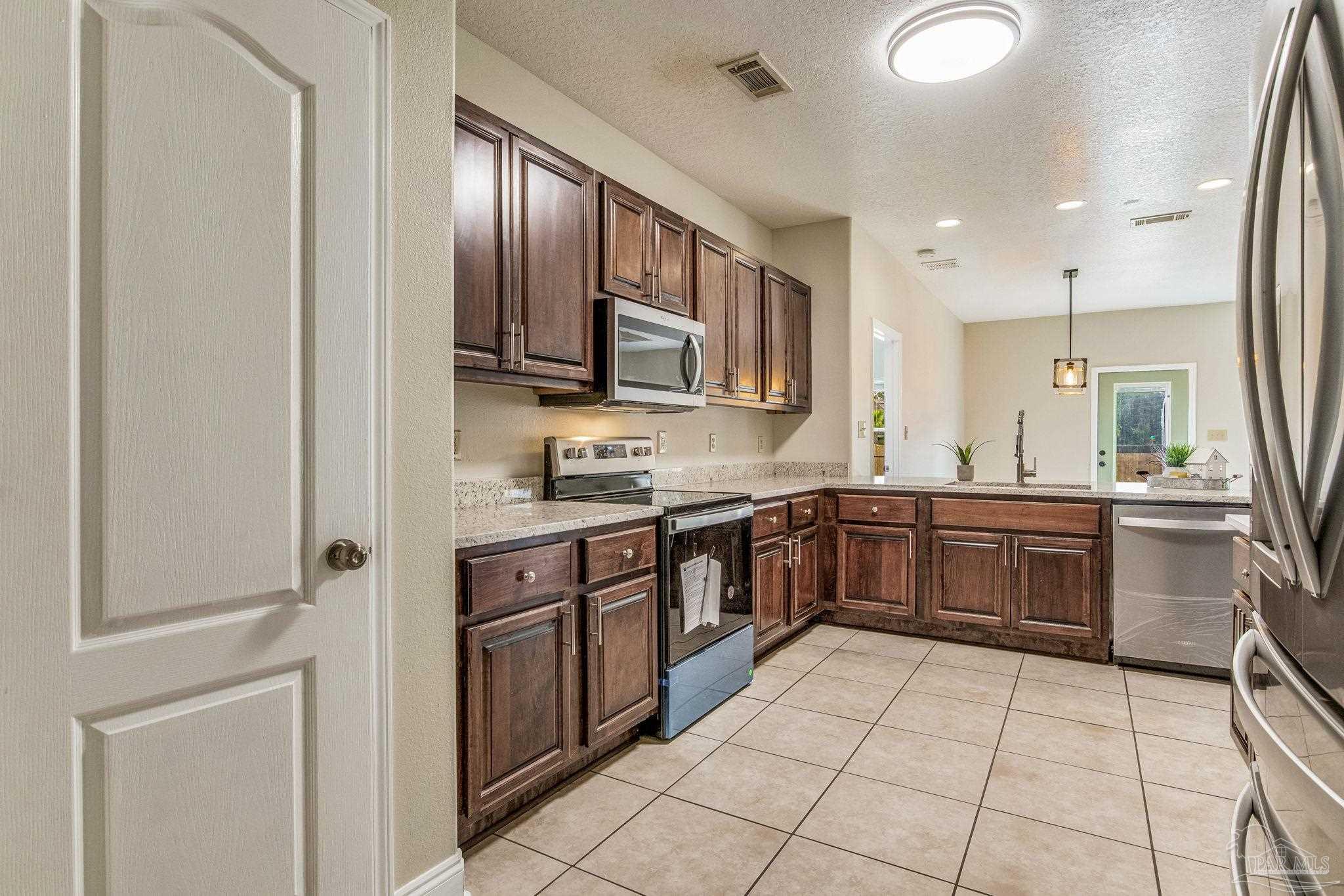 3835 Adams Road Pace, FL 32571 - Photo 5 of 33