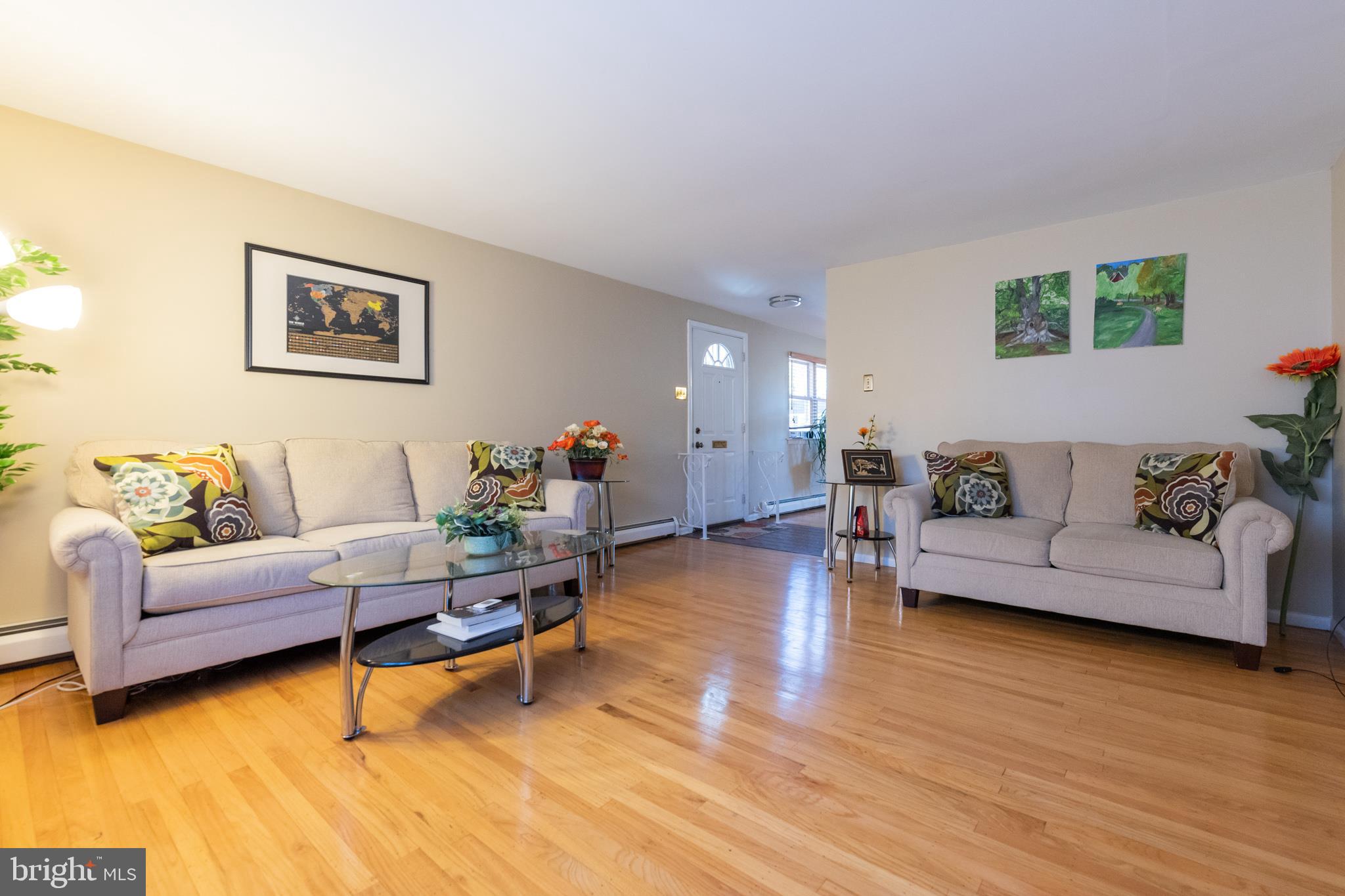 7309 Hiola Road Philadelphia, PA 19128 - Photo 3 of 21 Gallery Image 3