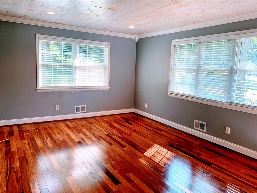 3843 Idlewood Road Hickory, NC 28601 - Photo 35 of 40 Gallery Image 35