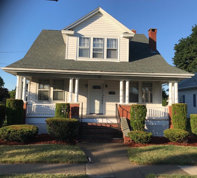 67 Richland Road Cranston, RI 02910 - Photo 2 of 27
