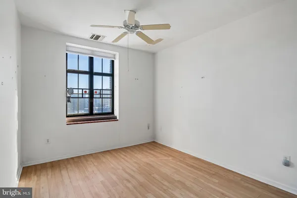 $145,000 | 1601 Spring Garden Street, Unit 410, Philadelphia, PA 19130