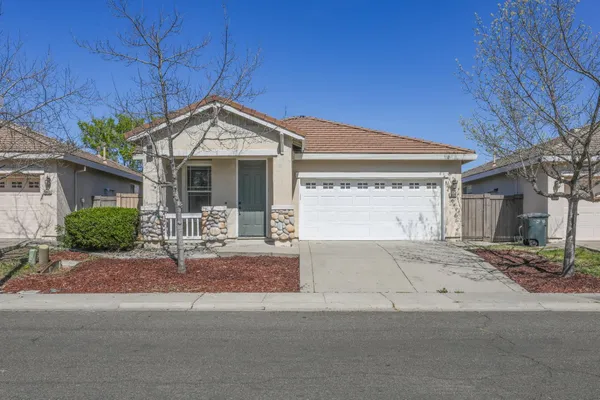 $529,000 | 1839 Dawnelle Way, Sacramento, CA 95835