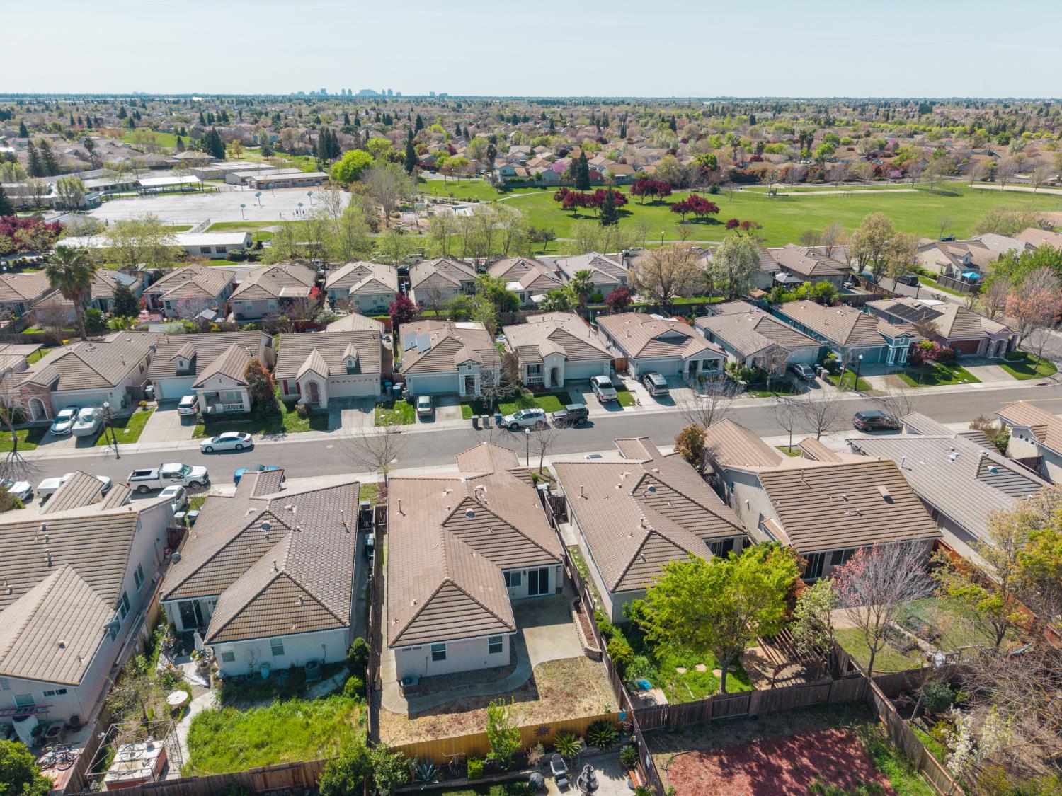 1839 Dawnelle Way Sacramento, CA 95835 - Photo 49 of 56 a view of city and ocean