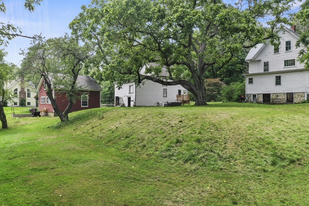 153 Whittier Road Haverhill, MA 01830 - Photo 38 of 40 Gallery Image 38