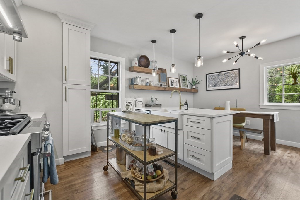153 Whittier Road Haverhill, MA 01830 - Photo 8 of 40 Gallery Image 8