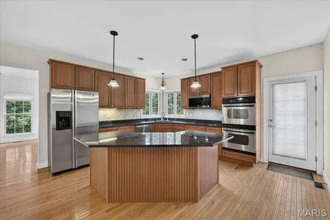 $849,000 | 17531 Garden Ridge Circle, Wildwood, MO 63038