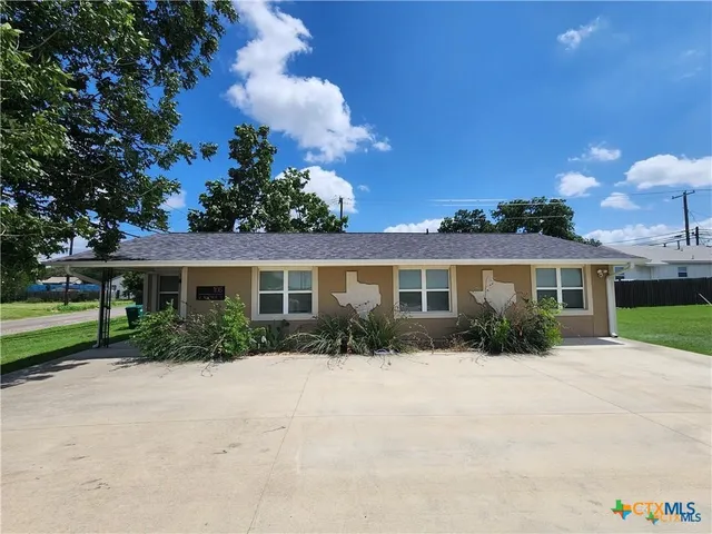 $1,300 | 106 West Avenue G, Nolanville, TX 76559