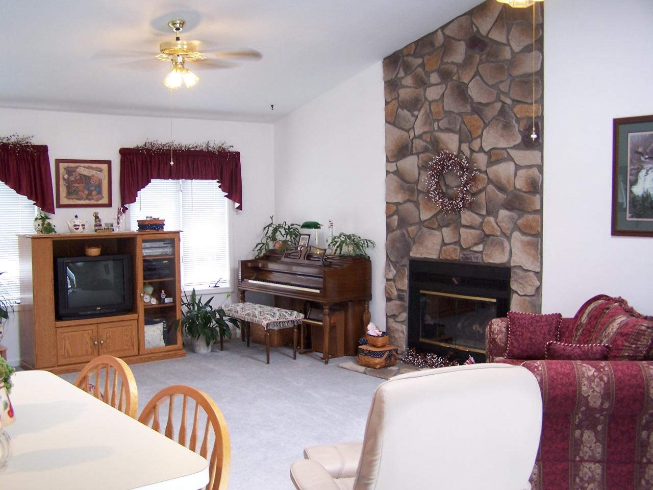 Kitchen to Living Room
