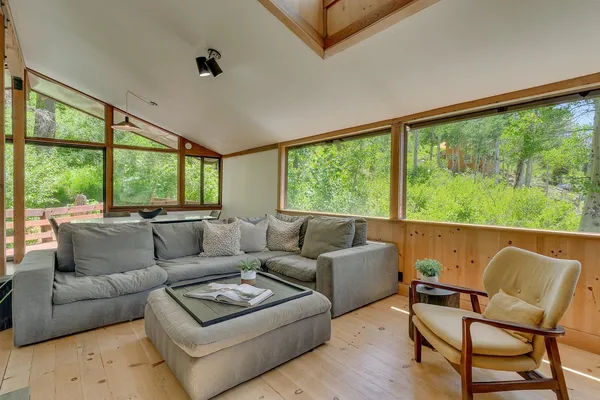 $1,070,000 | 1025 Snow Crest Road, Alpine Meadows, CA 96146