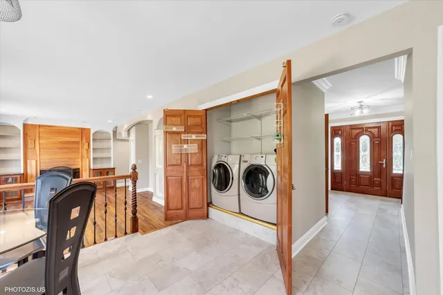 $569,000 | 13245 Silver Fox Drive, Lemont, IL 60439