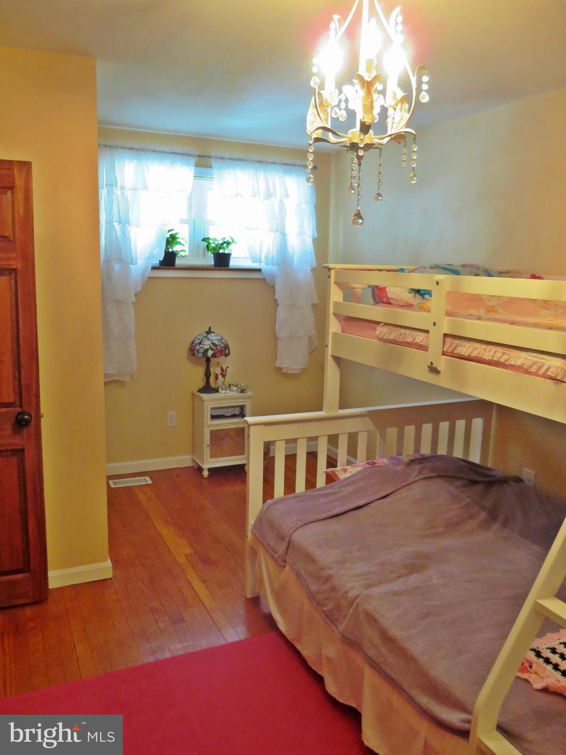 1521 Providence Road Baltimore, MD 21286 - Photo 15 of 21 Bedroom