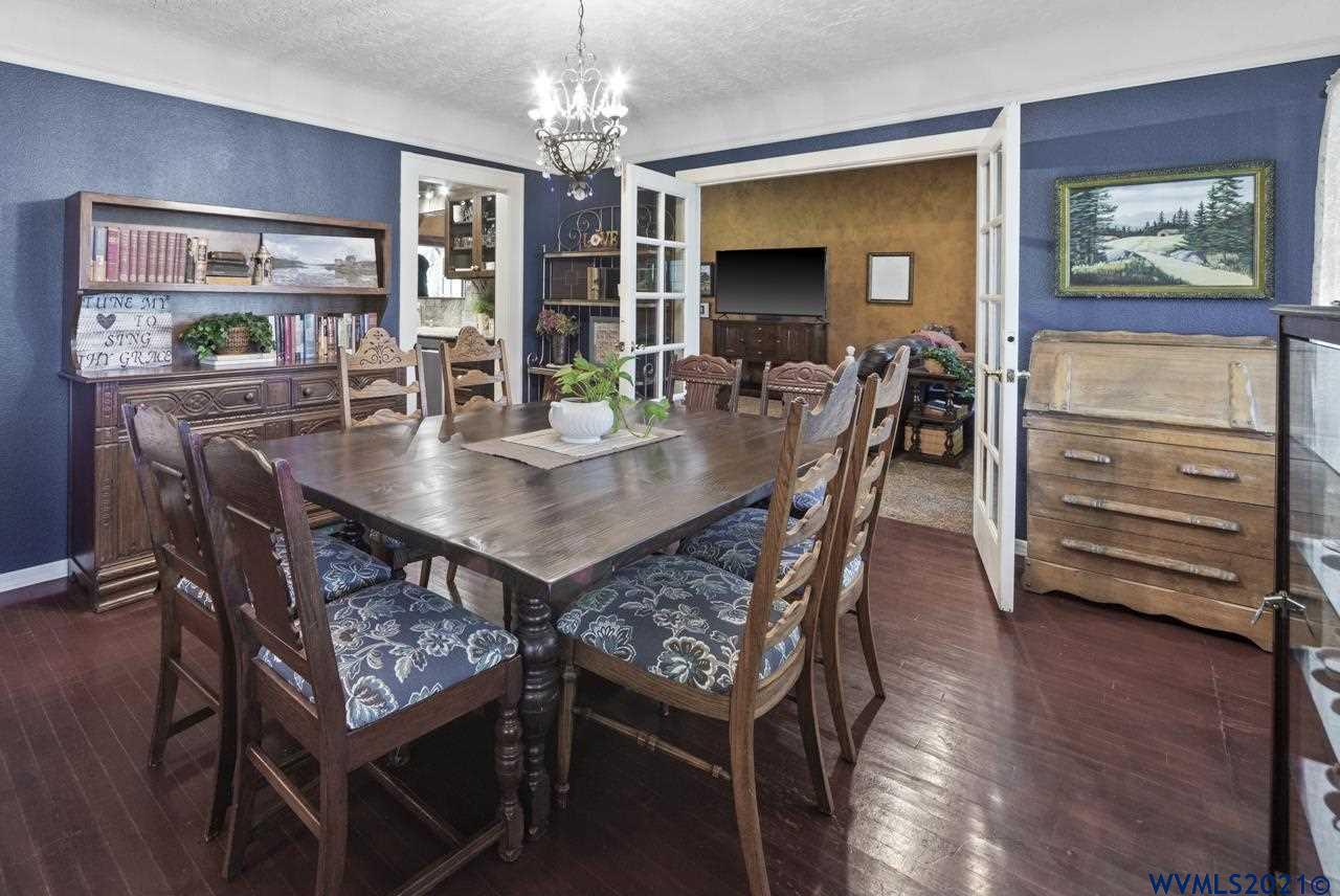 16712 South Carus Road Beavercreek, OR 97004 - Photo 9 of 42 Gallery Image 9