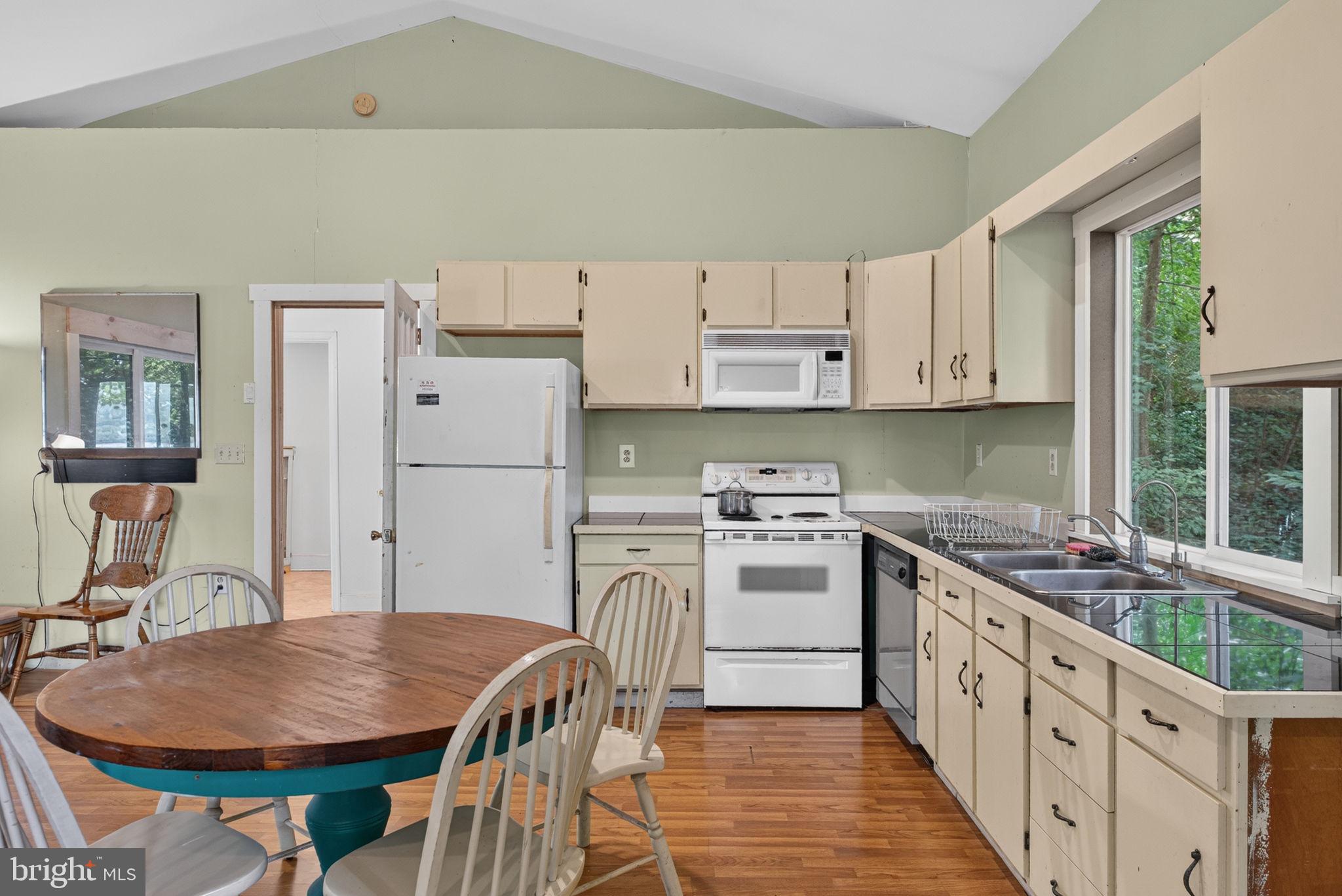 699 Cold Cabin Road Delta, PA 17314 - Photo 9 of 30 Gallery Image 9