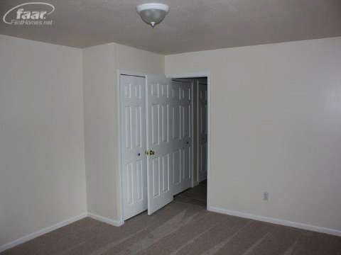 4333 North Webster Road Flushing, MI 48433 - Photo 24 of 30 20404878-23.JPG