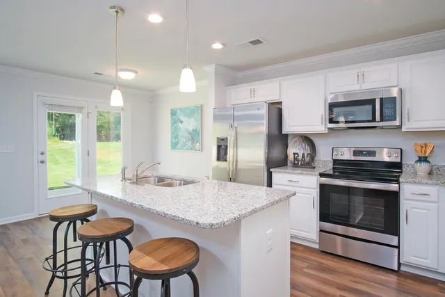 $409,000 | 216 Central Creek Drive, Goose Creek, SC 29445