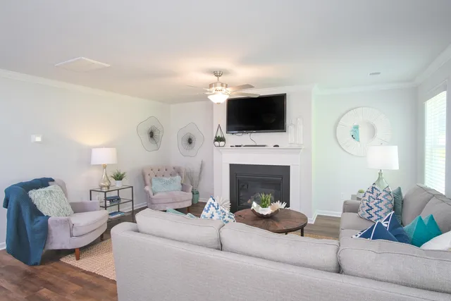 $409,000 | 216 Central Creek Drive, Goose Creek, SC 29445