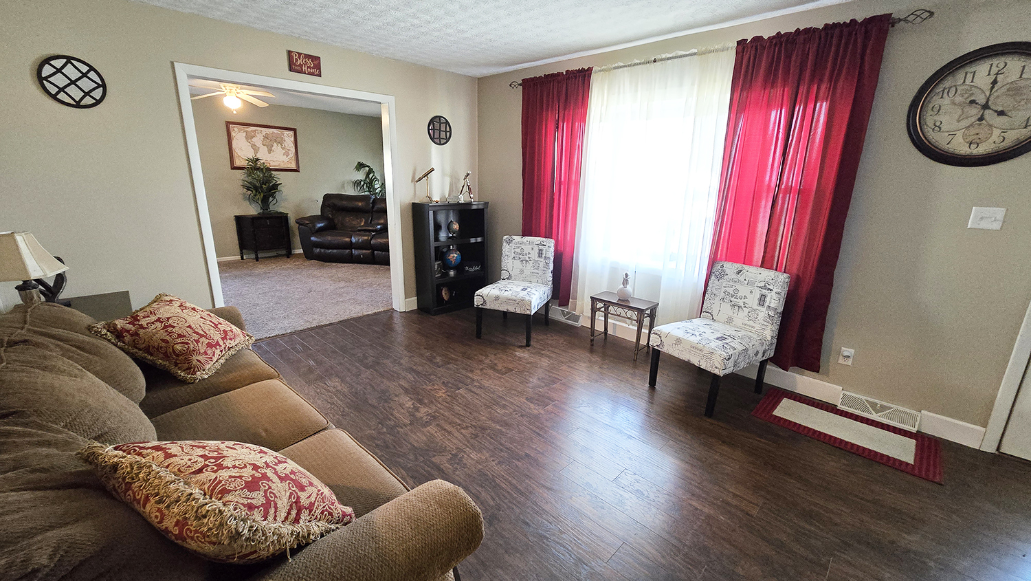 614 East Superior Street Irvington, IL 62848 - Photo 21 of 41 a living room with furniture and a window