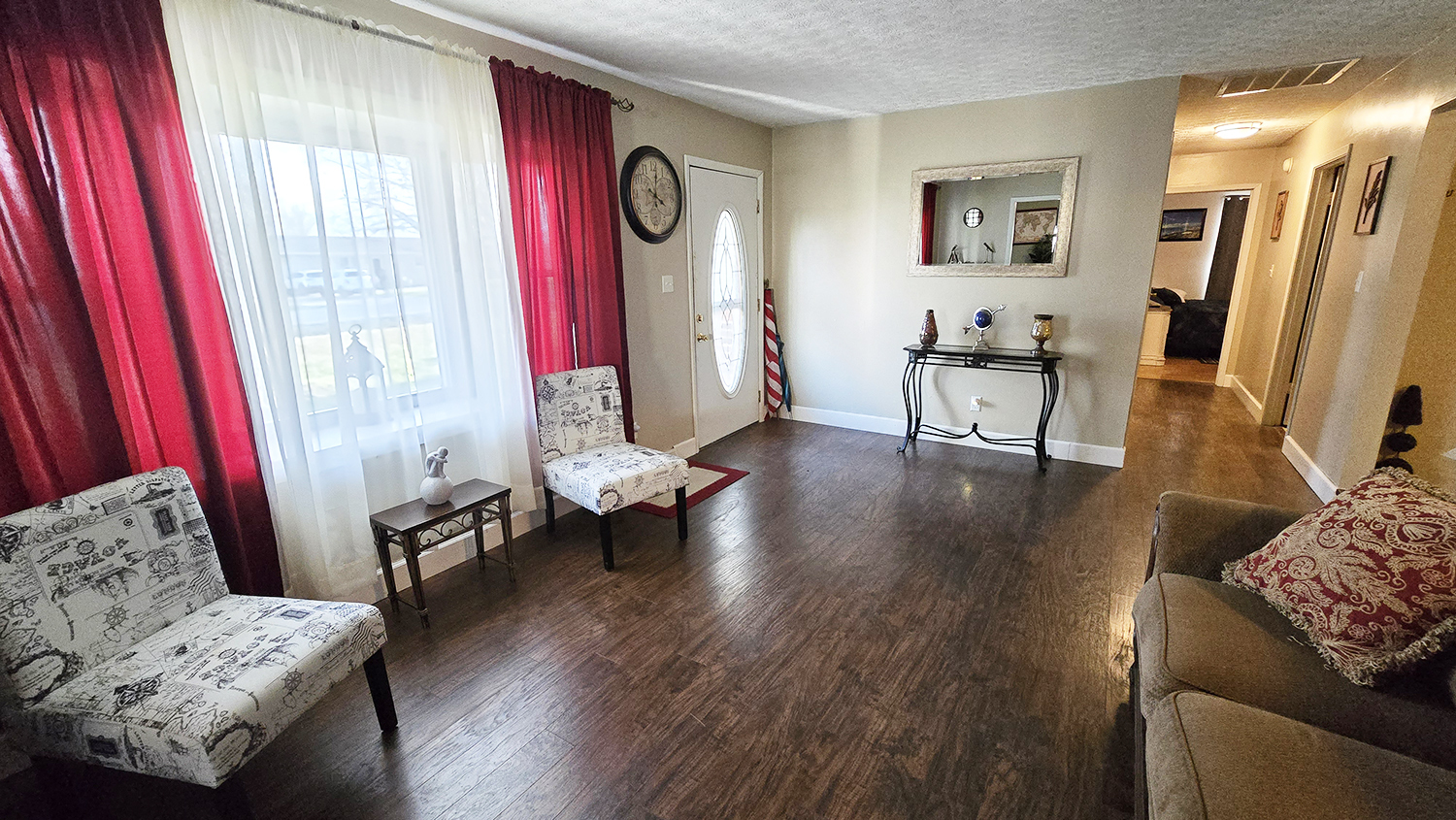 614 East Superior Street Irvington, IL 62848 - Photo 22 of 41 a living room with furniture and a window