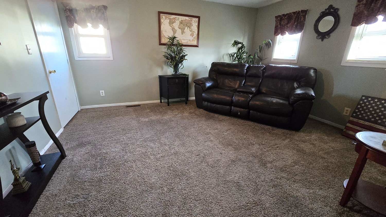 614 East Superior Street Irvington, IL 62848 - Photo 26 of 41 a living room with furniture and a window