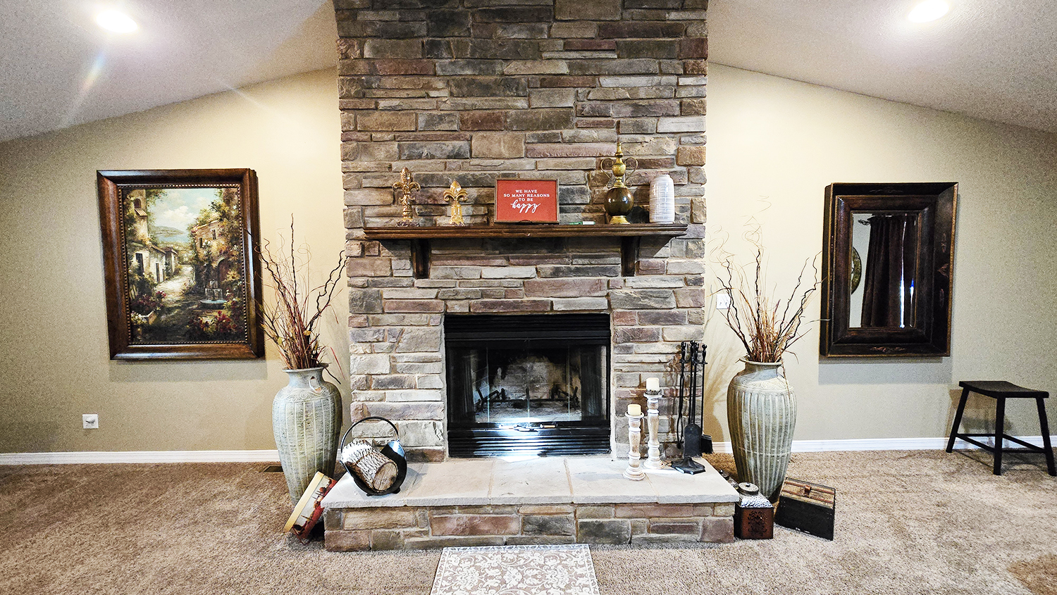 614 East Superior Street Irvington, IL 62848 - Photo 4 of 41 a living room with fireplace