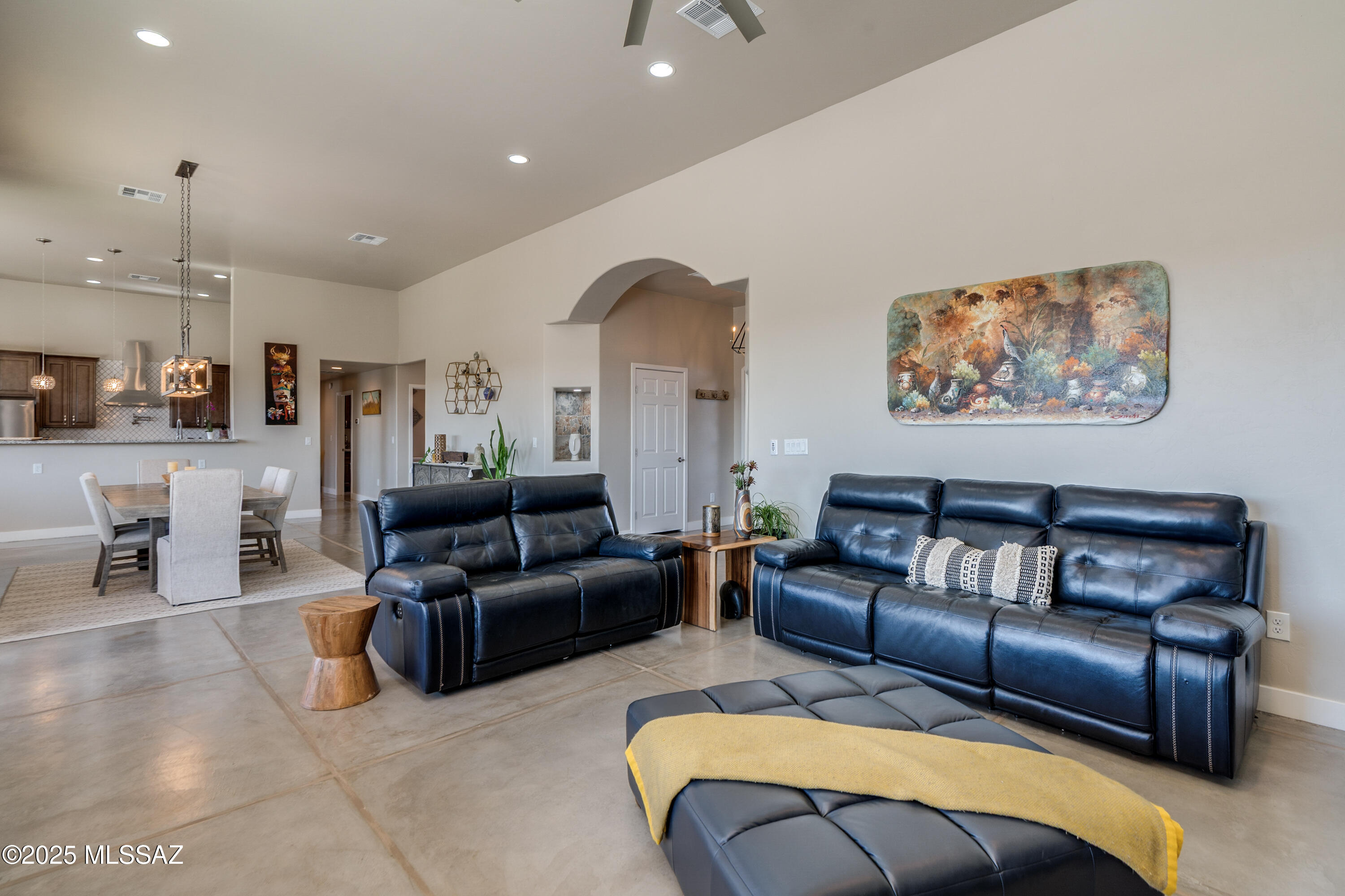 13416 South Sundown Ranch Road Vail, AZ 85641 - Photo 12 of 51 Gallery Image 12