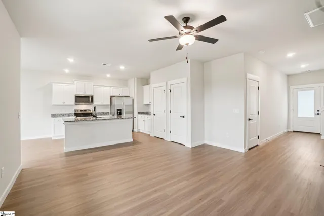 $322,900 | 1432 Wild Indigo Way, Moore, SC 29369