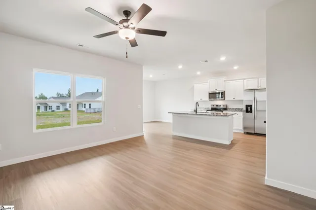 $322,900 | 1432 Wild Indigo Way, Moore, SC 29369