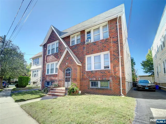 $2,400 | 97 La France Avenue, Unit 4, Bloomfield, NJ 07003