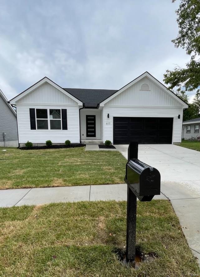 617 Lind Road St. Louis, MO 63125 - Photo 2 of 24