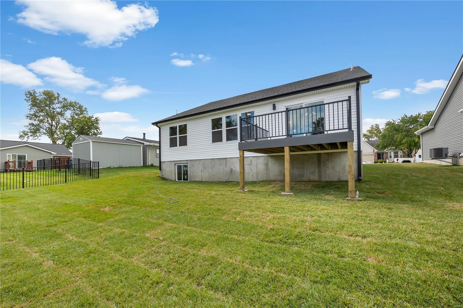 617 Lind Road St. Louis, MO 63125 - Photo 22 of 24