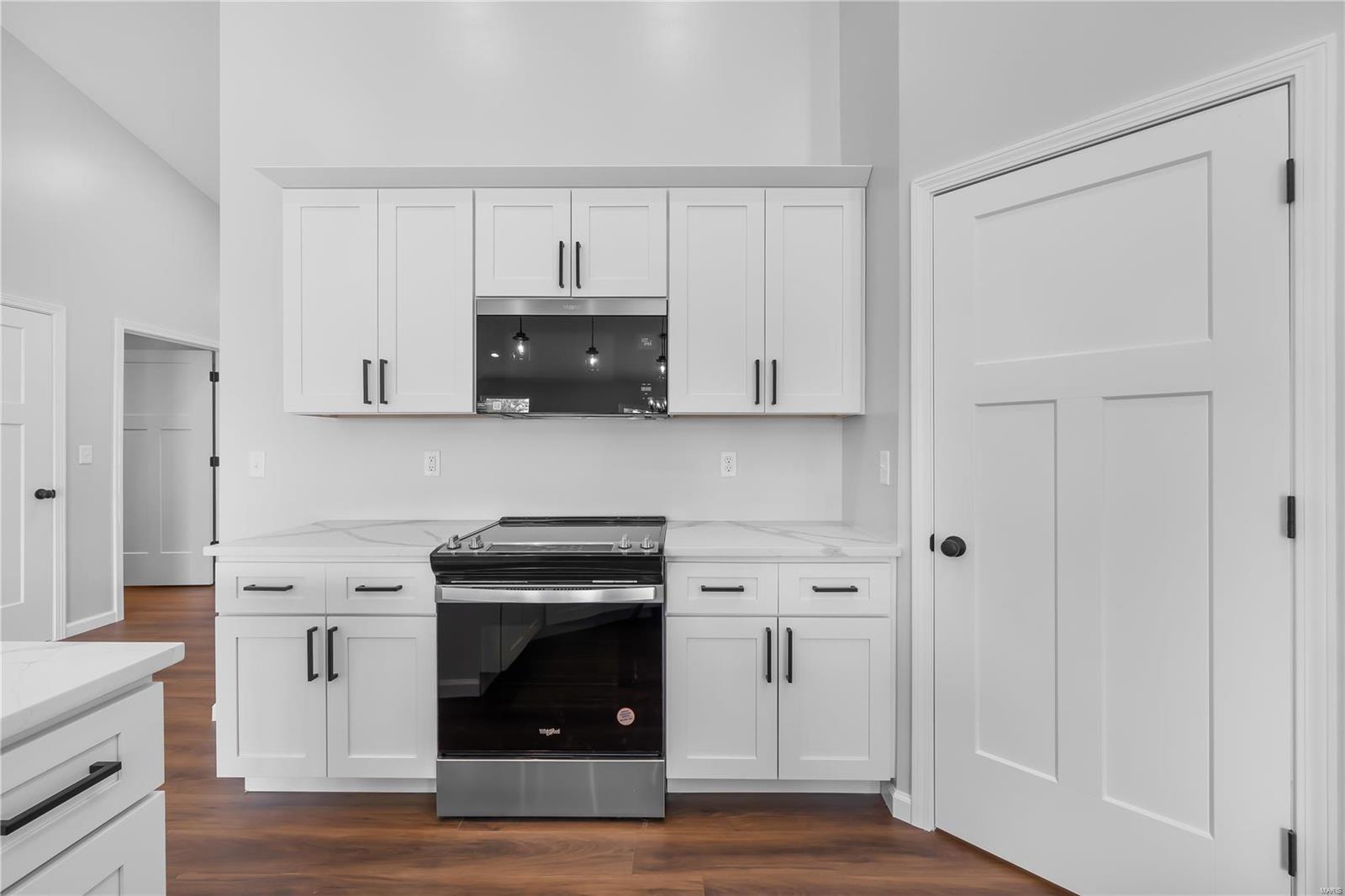 617 Lind Road St. Louis, MO 63125 - Photo 8 of 24