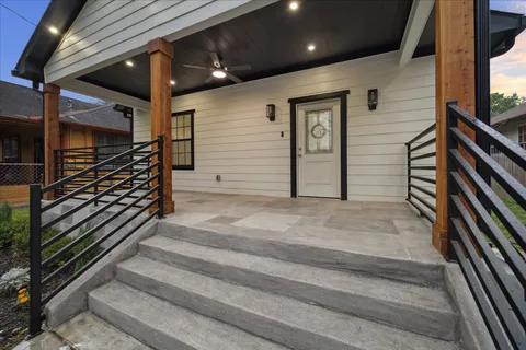 $385,000 | 228 Lenox Street, Houston, TX 77011