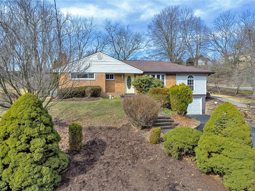 370 McWilliams Road Trafford, PA 15085 - Photo 4 of 42 Gallery Image 4