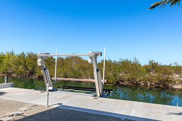 $1,800,000 | 29549 Forrestal Avenue, Big Pine Key, FL 33043