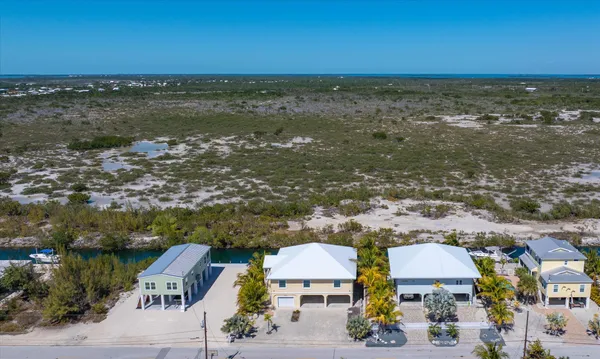 $1,800,000 | 29549 Forrestal Avenue, Big Pine Key, FL 33043