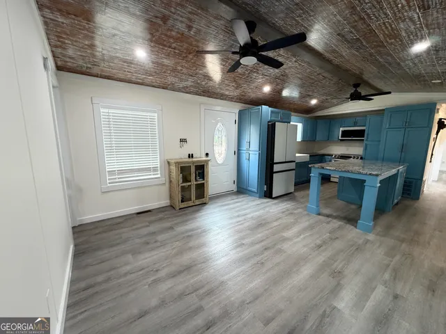 $189,900 | 682 Lakeside Circle, Cornelia, GA 30531