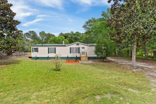 $279,000 | 546 Pauline Drive, Bonneau, SC 29431