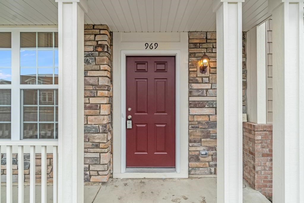 969 East 117th Place Crown Point, IN 46307 - Photo 2 of 17 1024x683