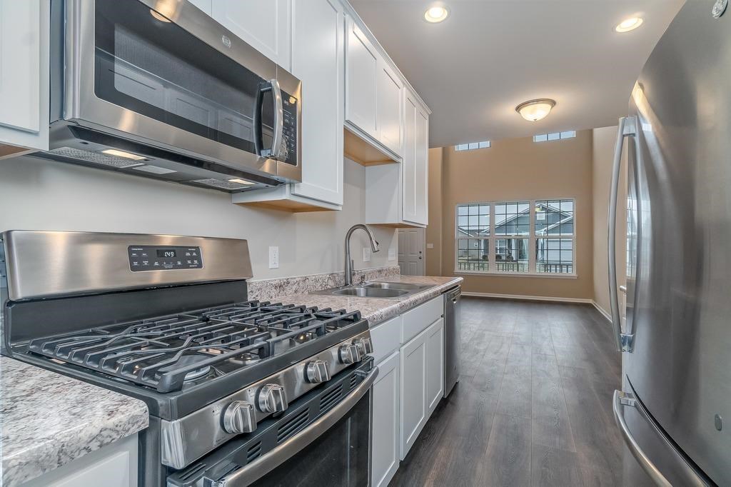 969 East 117th Place Crown Point, IN 46307 - Photo 7 of 17 1024x682