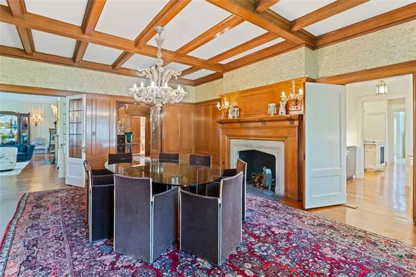 $6,250,000 | 5563 Northumberland Street, Pittsburgh, PA 15217